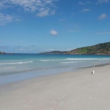 Casa com wi-fi ao lado da praia em Arraial do Cabo Exterior foto